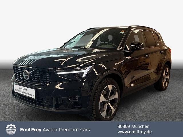 VOLVO XC40 B3 B DKG Plus Dark XC40