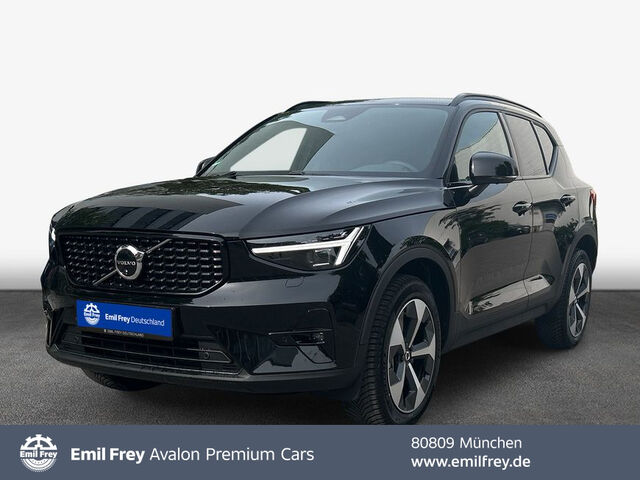 VOLVO XC40 B3 B DKG Plus Dark XC40