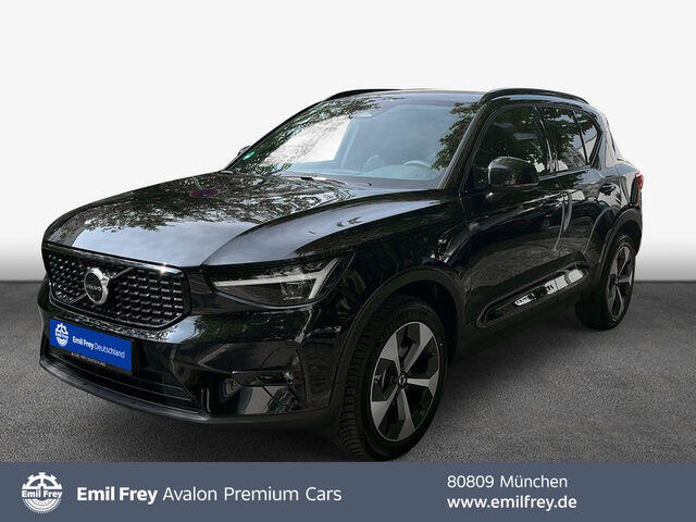 VOLVO XC40 B3 B DKG Plus Dark XC40