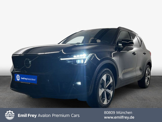 VOLVO XC40 B3 B DKG Plus Dark