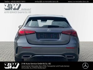 MERCEDES-BENZ A 200 Kompaktlimousine AMG*NAVI*RFK*MOUNTAINGRAU