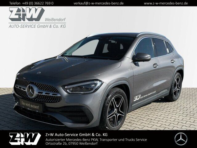 MERCEDES-BENZ GLA 200 4MATIC AMG-LINE*NAVI*DISTRONIC*LED Navi