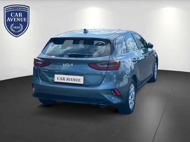 KIA Ceed Sportswagon 1.6D 136 48V DCT7 GTL STD Ansicht 3 für Fahrzeugdetailseite