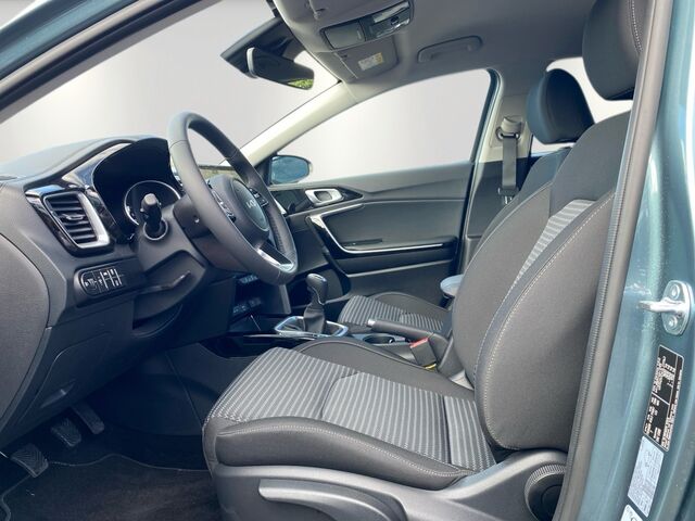 KIA Ceed Sportswagon 1.6D 136 48V DCT7 GTL STD Ansicht 8 für Fahrzeugdetailseite