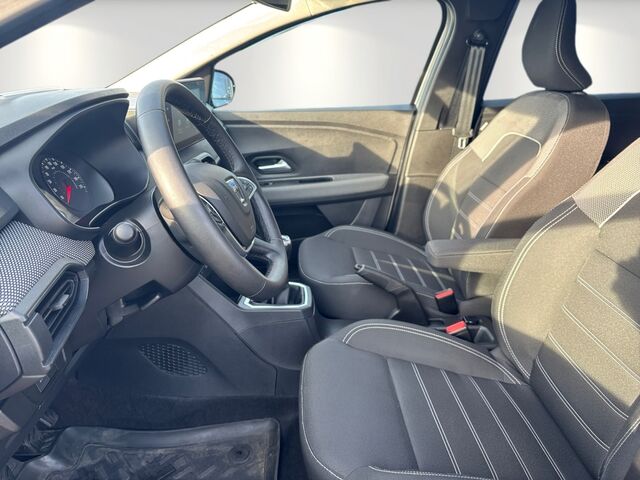 FORD Puma 1.0 EcoBoost Mild Hybrid Titanium Design  Ansicht 8 für Fahrzeugdetailseite