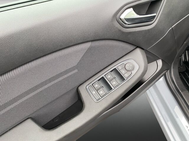 KIA Niro Spirit Ansicht 12 für Fahrzeugdetailseite