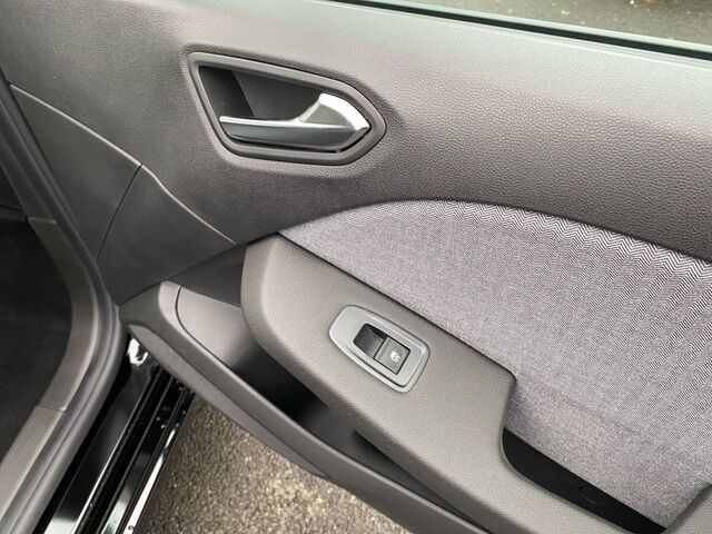 DACIA Duster Extreme TCe 150 EDC Ansicht 17 für Fahrzeugdetailseite