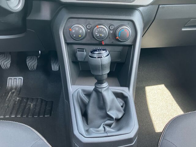 DACIA Duster Extreme mild hybrid 140 Ansicht 10 für Fahrzeugdetailseite