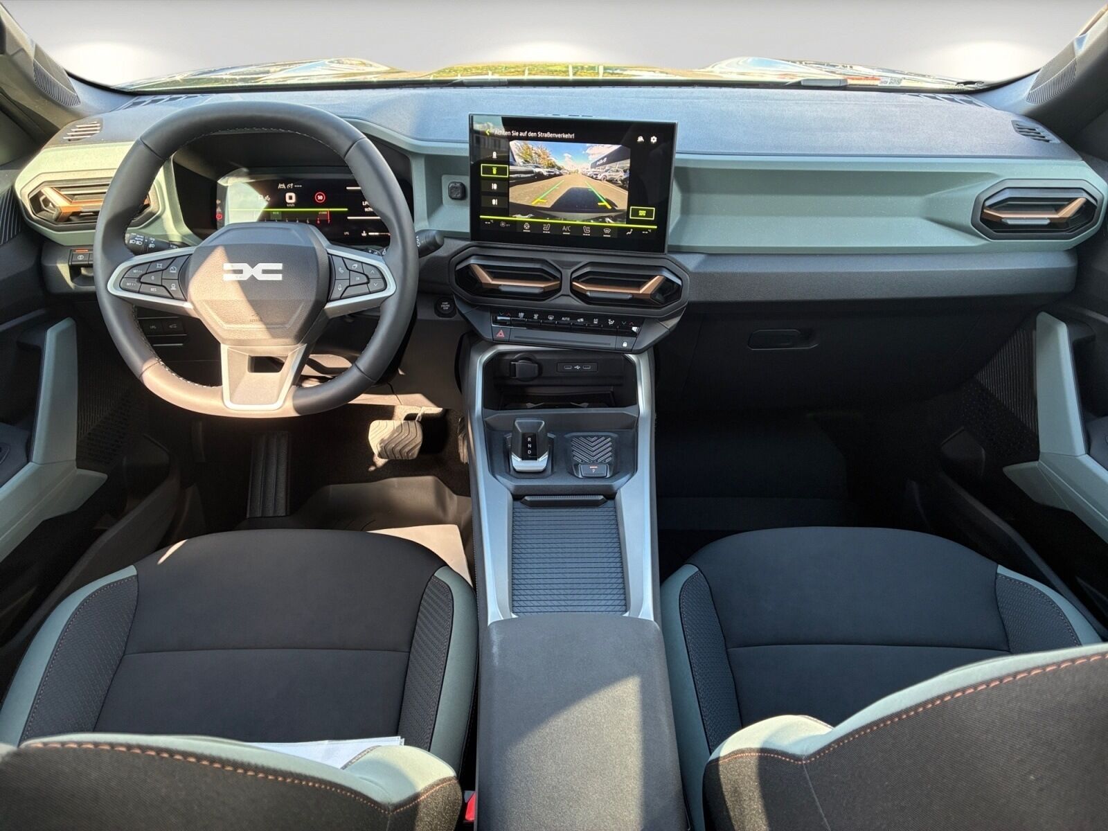 DACIA Bigster 1.8 E-TECH Hybrid 155 Expression Ansicht 9 für Fahrzeugdetailseite