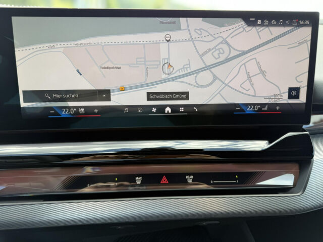 BMW 520 d xDrive Touring M Sport Pro HUD B&W AHK Ansicht 13 für Fahrzeugdetailseite