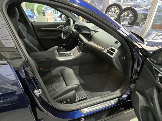 BMW M440 i xDrive Gran Coupe M Sport Pro 20 Zoll HUD AH Ansicht 11 für Fahrzeugdetailseite