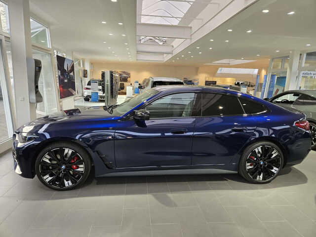 BMW M440 i xDrive Gran Coupe M Sport Pro 20 Zoll HUD AH Ansicht 4 für Fahrzeugdetailseite