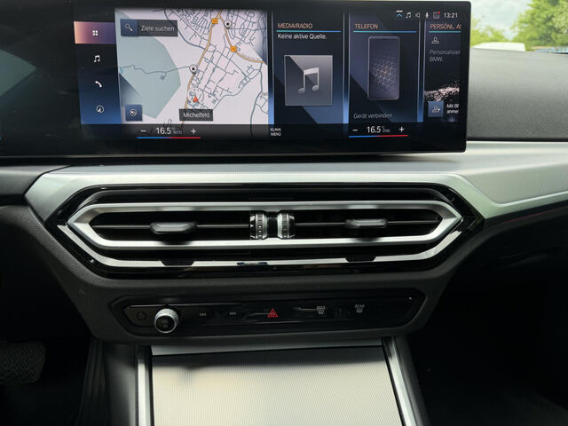 BMW 318 d AHK KomfZ SHZ Har/Kar PDC LenkrHeiz. LordSt. Ansicht 13 für Fahrzeugdetailseite