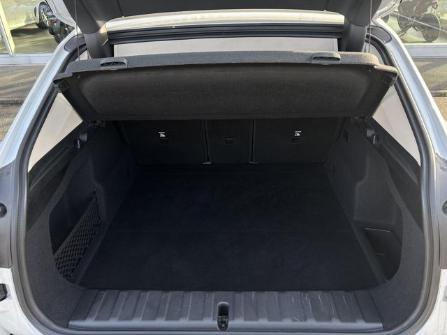 BMW iX2 x30 Leder Navi Kamera  Ad-Fahrw. ParkAss. Ansicht 10 für Fahrzeugdetailseite