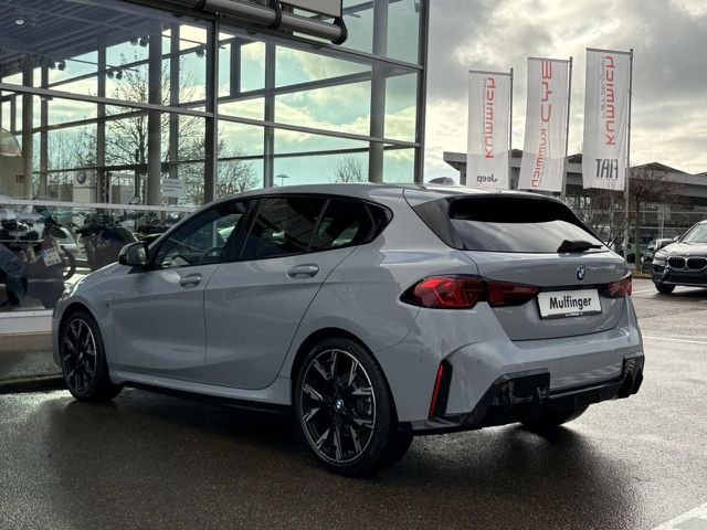 BMW 120 d M Sport HUD Iconic Glow LiveProf.Ha/Ka.19 Ansicht 9 für Fahrzeugdetailseite