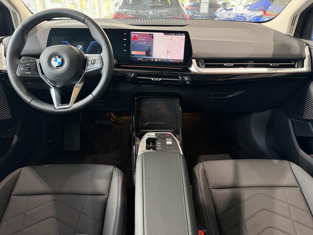 BMW 220 Active Tourer 220i ActiveT. Navi Lenkradh.Driv/Park-Ass.AHK Ansicht 10 für Fahrzeugdetailseite