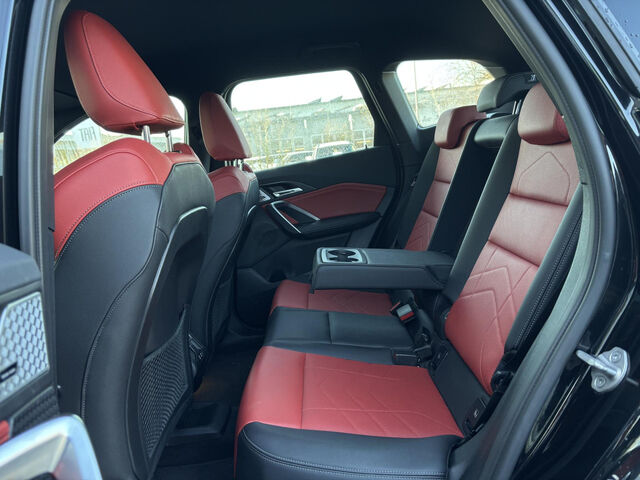 BMW iX1 xDr.30 M Sport HUD ACC SurView Lenkradh.AHK Ansicht 12 für Fahrzeugdetailseite