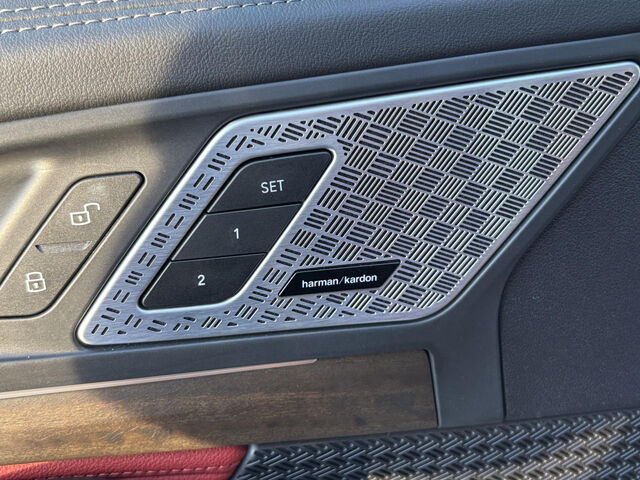 BMW iX1 xDr.30 M Sport HUD ACC SurView Lenkradh.AHK Ansicht 13 für Fahrzeugdetailseite