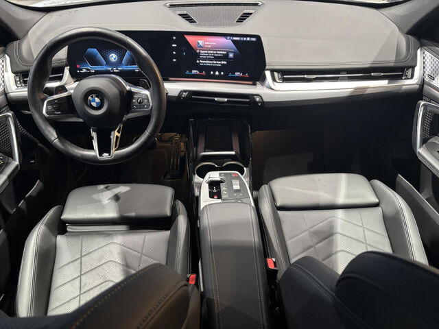 BMW X1 x23i M Sport DrivAss+ACC Kamera Navi Sitzh. Ansicht 10 für Fahrzeugdetailseite