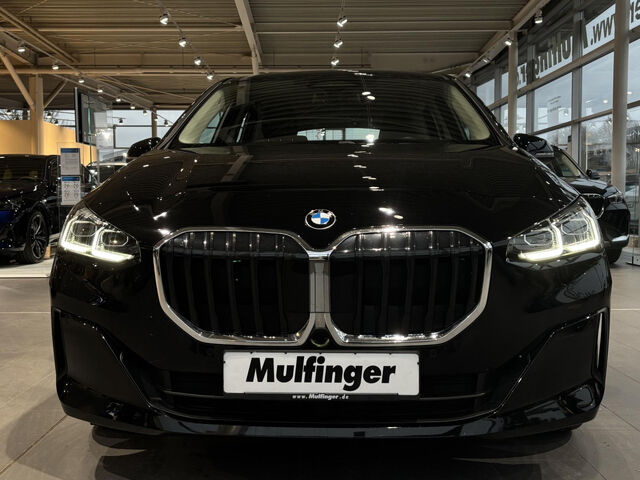 BMW 218 Active Tourer 218d ActiveT.Aut.Navi driving Ass ada LED RFK Ansicht 3 für Fahrzeugdetailseite