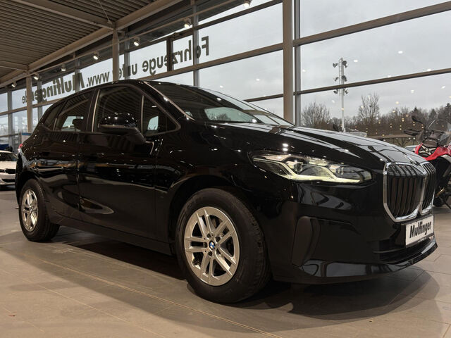 BMW 218 Active Tourer 218d ActiveT.Aut.Navi driving Ass ada LED RFK Ansicht 4 für Fahrzeugdetailseite