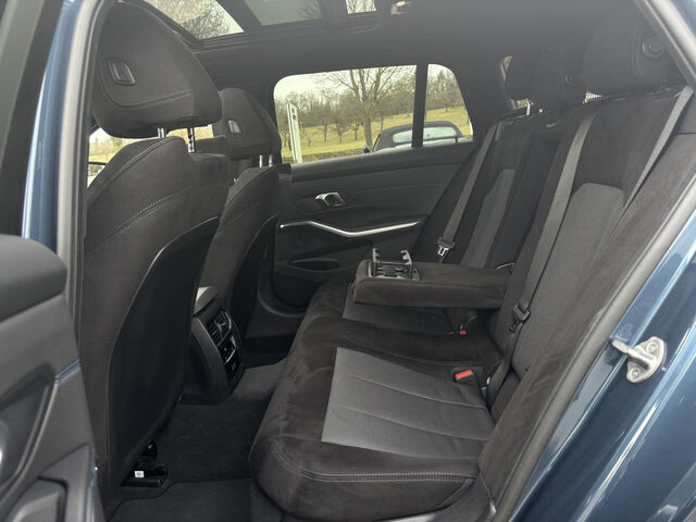 BMW 330 e xDr. T. M Sport HUD SurView PanoD.AHK 19 Ansicht 15 für Fahrzeugdetailseite
