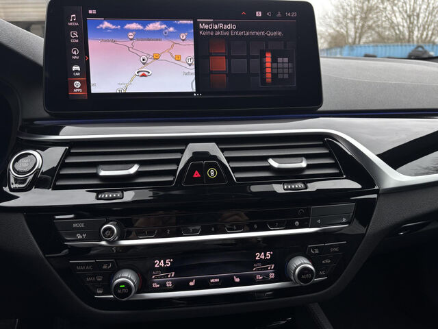 BMW M550 i xDrive SurView HUD ACC Glasd.SoftCl.HK.19 Ansicht 14 für Fahrzeugdetailseite