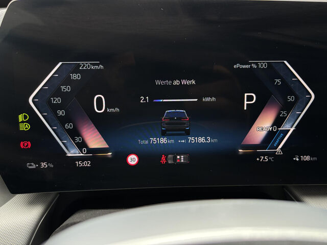 BMW iX1 x30 LiveProf.HUD Kamera DAB Adapt-Fahrwerk Ansicht 15 für Fahrzeugdetailseite