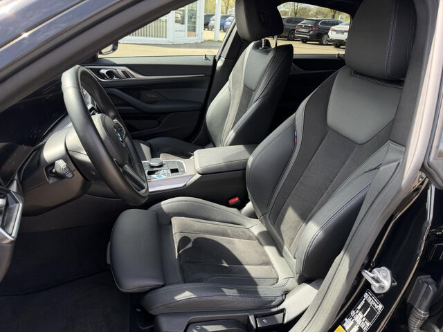 BMW i4 e35 GranCoupÃ© M Sport SurView Live-Navi Park+ Ansicht 10 für Fahrzeugdetailseite