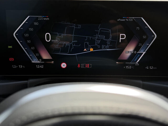 BMW i4 e35 GranCoupÃ© M Sport SurView Live-Navi Park+ Ansicht 13 für Fahrzeugdetailseite
