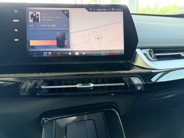 BMW X1 sDrive20i X Line Sel. Beam SurrView Adapt LED Ansicht 13 für Fahrzeugdetailseite