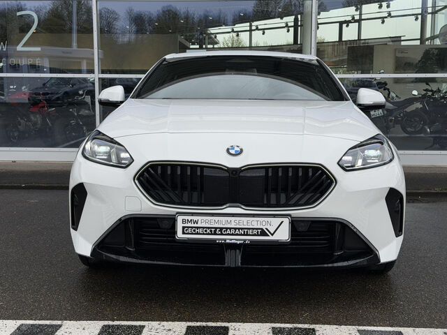 BMW 220 i GC M Sport HUD SuView Lenkradh.LiveProf.18 Ansicht 4 für Fahrzeugdetailseite