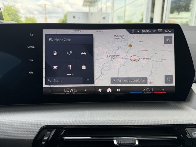 BMW 220 Active Tourer 220i AT.HUD ACC SuView Ad-LED Komfz.Sitzh.AHK Ansicht 15 für Fahrzeugdetailseite