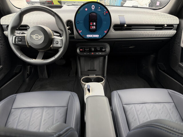 MINI Cooper C Paket S Favoured HUD Kamera Lenkradh. Ansicht 10 für Fahrzeugdetailseite