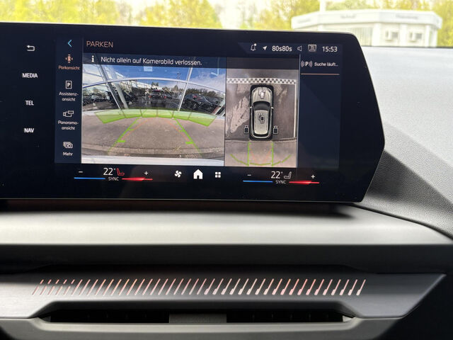BMW 120 i HUD SurView PanoD.LiveProf.Sitzh.Ad-LED 17 Ansicht 11 für Fahrzeugdetailseite