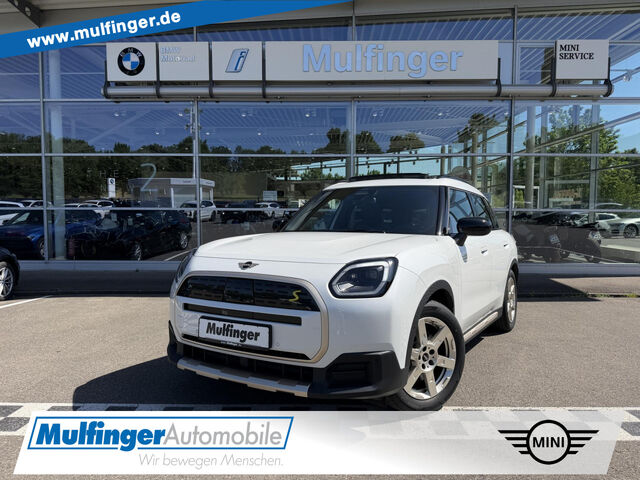MINI Cooper SE Countryman Countryman SE ALL 4 HUD AHK PanoD SportS PaAs Ansicht 1 für Fahrzeugdetailseite