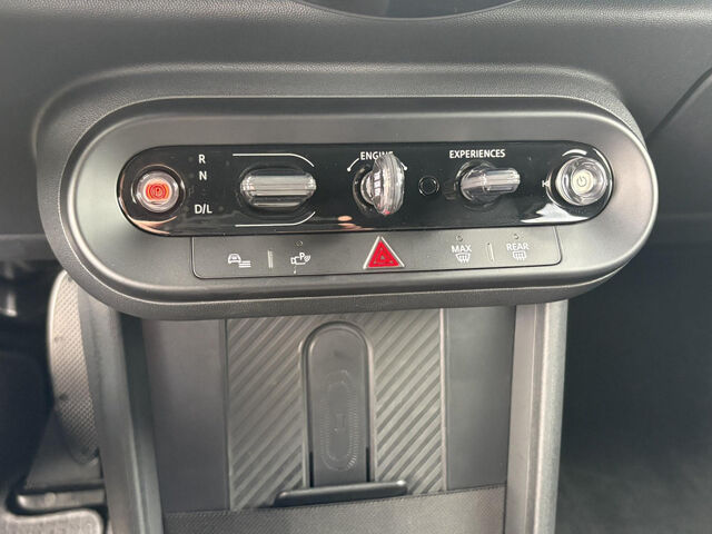 MINI Cooper C Favoured Trim LED HUD KomfZ LenkradH Ansicht 12 für Fahrzeugdetailseite