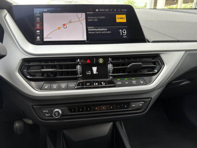 BMW 118 i Advantage LED Sports.LiveProf DAB Sitzh.17 Ansicht 14 für Fahrzeugdetailseite