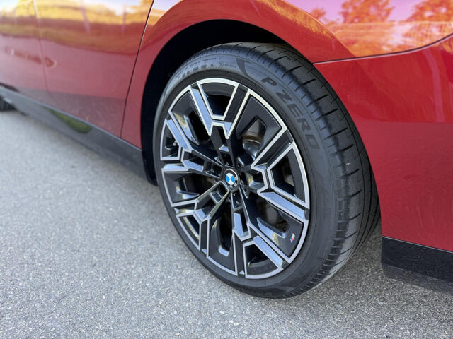 BMW i5 e40 M Sport HUD ACC Bo+Wi.Memory SurView 20 Ansicht 10 für Fahrzeugdetailseite