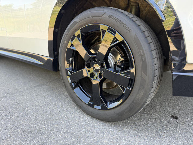 MINI Cooper D Countryman Countryman D JCW Trim SurView Ha/Ka.19 Pano Ansicht 9 für Fahrzeugdetailseite