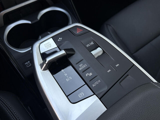 BMW X1 s18d Aut.Live-Navi Kamera Sitzh.KomfZ.DAB 18 Ansicht 12 für Fahrzeugdetailseite
