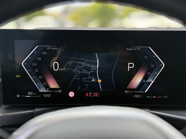 BMW 320 i T.M Sport Pro ACC Kamera Live-Navi Ha/Ka. Ansicht 13 für Fahrzeugdetailseite