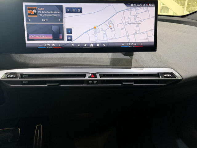 BMW iX x60 M Sport Sky KomfS+Bel+Mas.SurView AHK 23 Ansicht 13 für Fahrzeugdetailseite