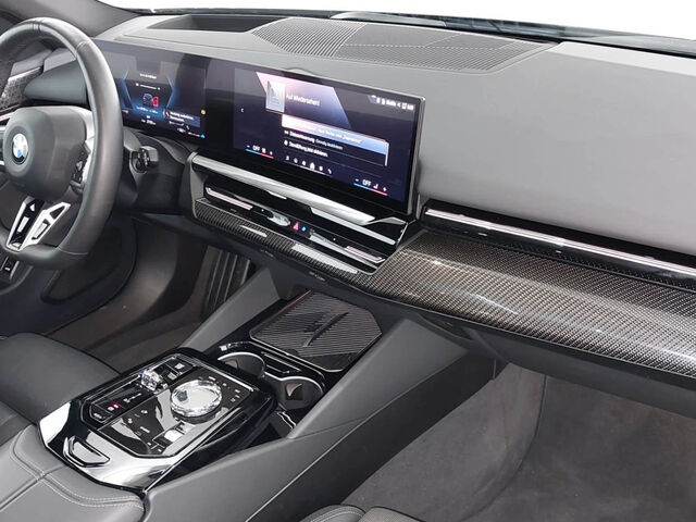 BMW 540 d xDr. T. M Sport Pro PanoD.AHK 21 SurView Ansicht 5 für Fahrzeugdetailseite