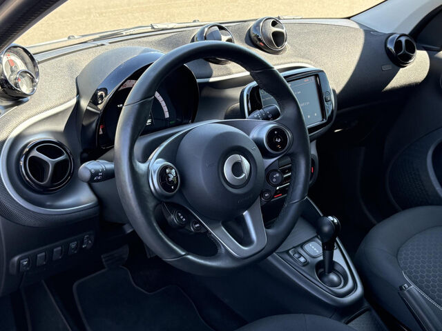 SMART ForFour Smart forfour EQ passion Navi Sitz+Lenkradh.Klimau Ansicht 14 für Fahrzeugdetailseite
