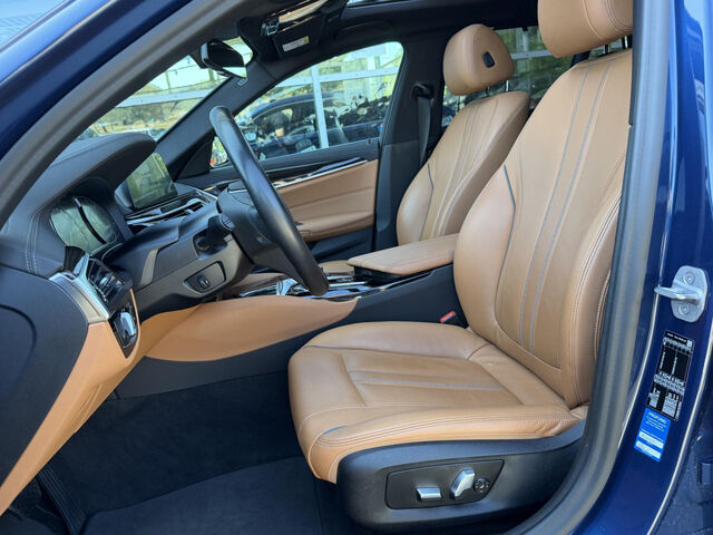 BMW 520 d T.Leder ACC PanoD.Kamera Navi HiFi Soft AHK Ansicht 11 für Fahrzeugdetailseite