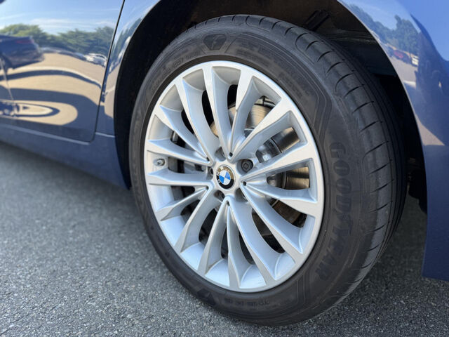BMW 520 d T.Leder ACC PanoD.Kamera Navi HiFi Soft AHK Ansicht 9 für Fahrzeugdetailseite