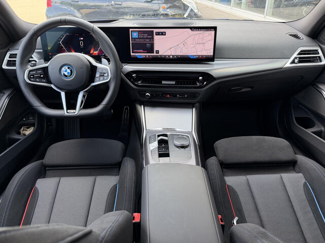 BMW 330 e xDr.T.M Sport HUD ACC SuView LiveProf.Ha/Ka Ansicht 10 für Fahrzeugdetailseite