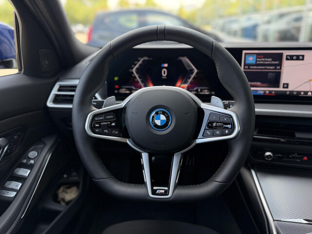 BMW 330 e xDr.T.M Sport HUD ACC SuView LiveProf.Ha/Ka Ansicht 12 für Fahrzeugdetailseite