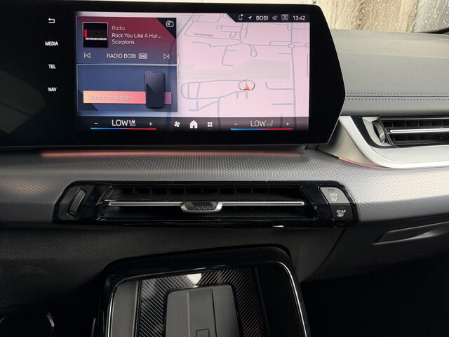 BMW 220 Active Tourer 220i Active Tourer M Sport ACC LiveProf. SurView Ansicht 14 für Fahrzeugdetailseite